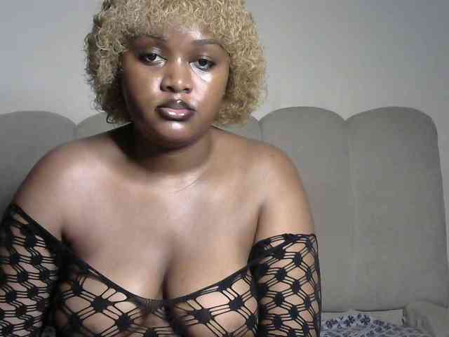 miss-caramel webcam