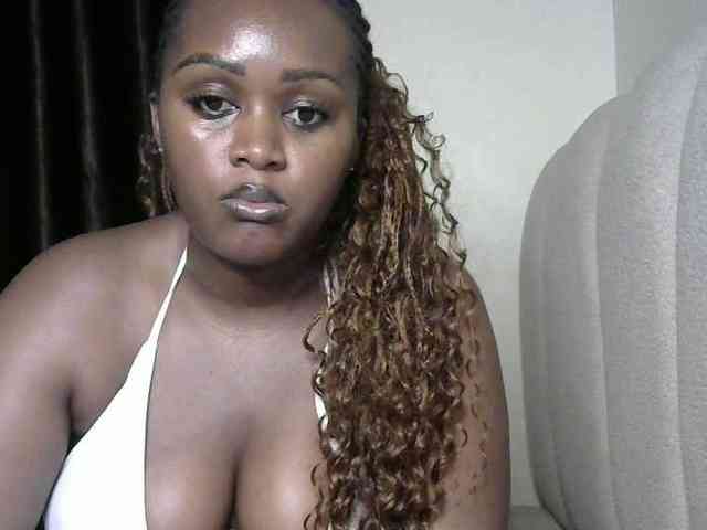 miss-caramel webcam