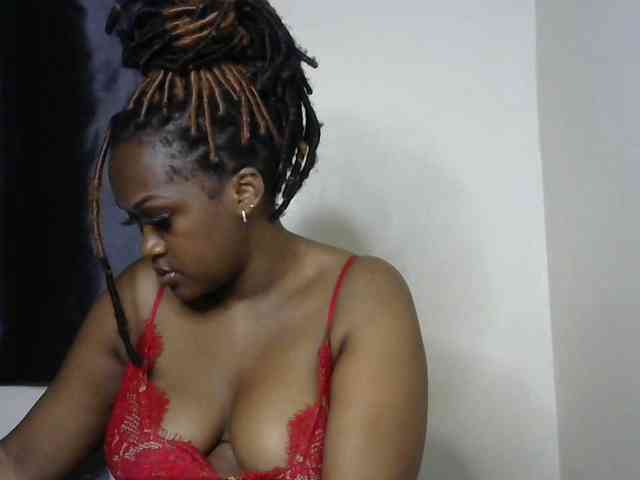 miss-caramel webcam