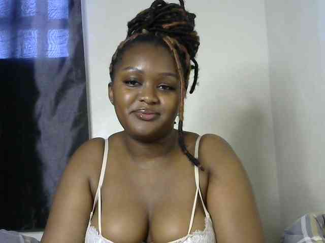 miss-caramel webcam