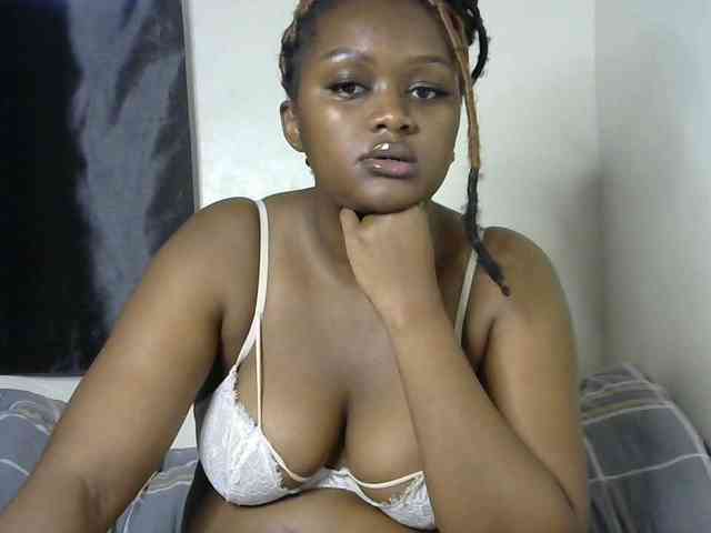 miss-caramel webcam