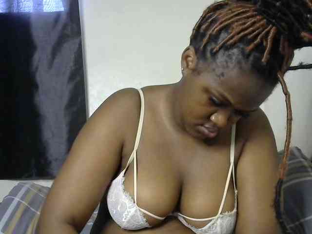 miss-caramel webcam