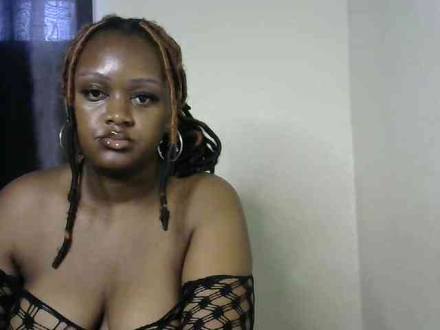miss-caramel webcam