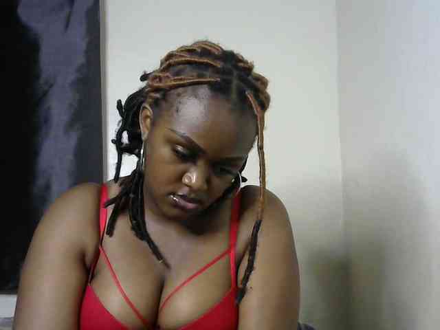 public voyeur cam Miss-caramel