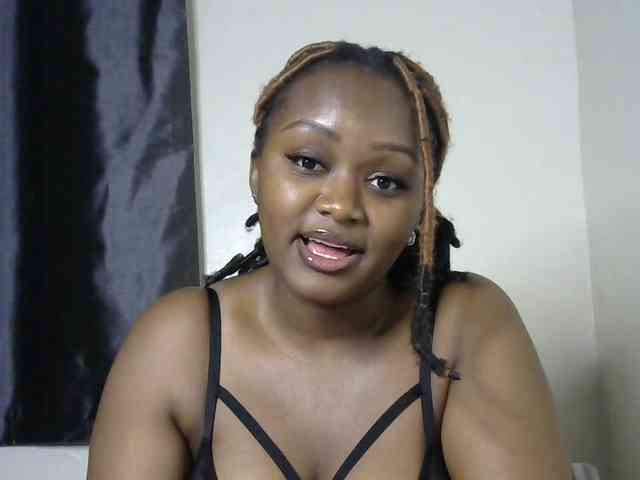 miss-caramel webcam