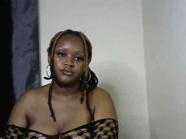 miss-caramel webcam