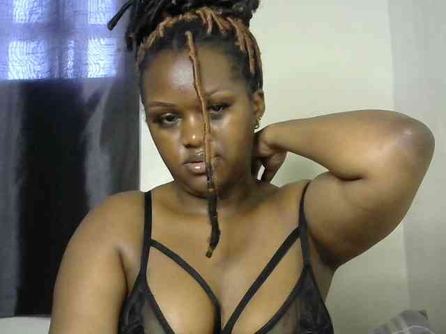 miss-caramel webcam