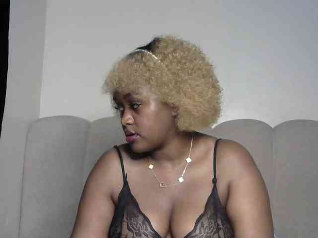 miss-caramel miss-caramel