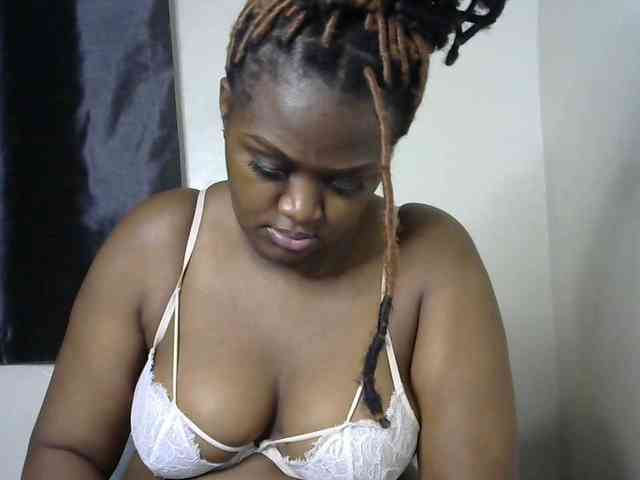 miss-caramel webcam
