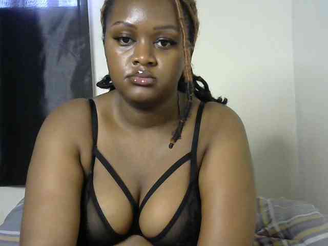 miss-caramel webcam