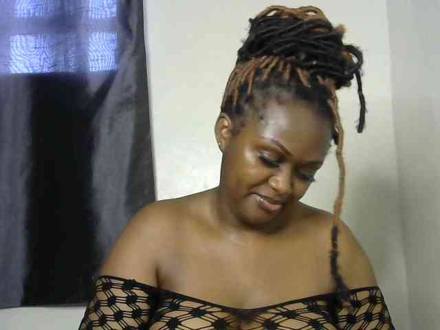 miss-caramel webcam