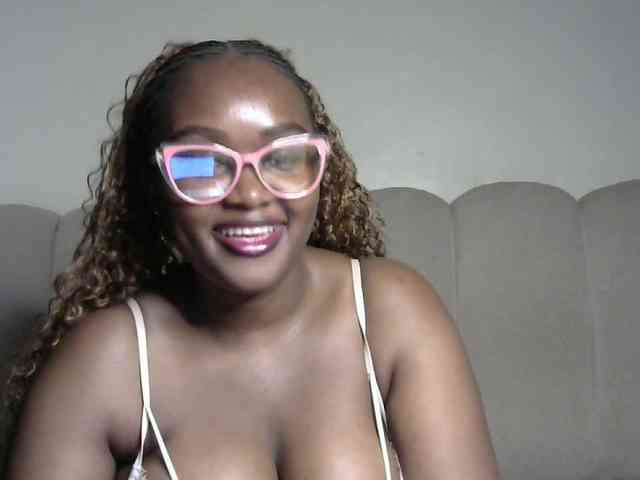miss-caramel webcam
