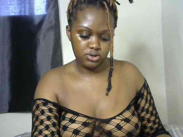 miss-caramel webcam
