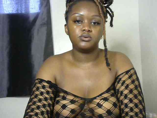 miss-caramel webcam