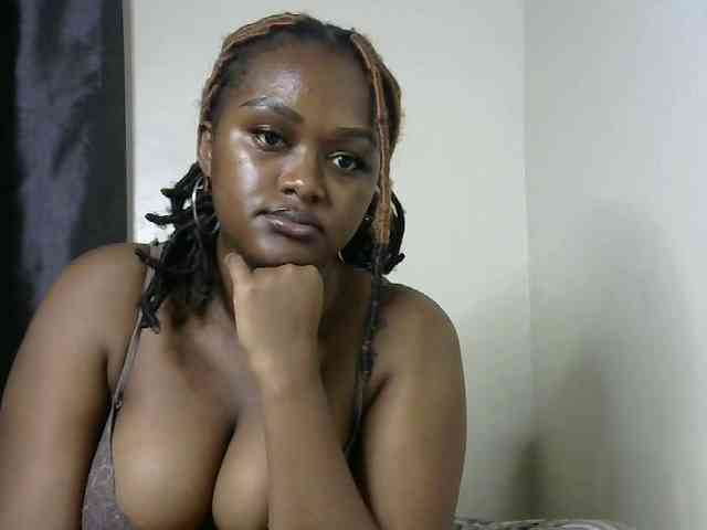 miss-caramel webcam