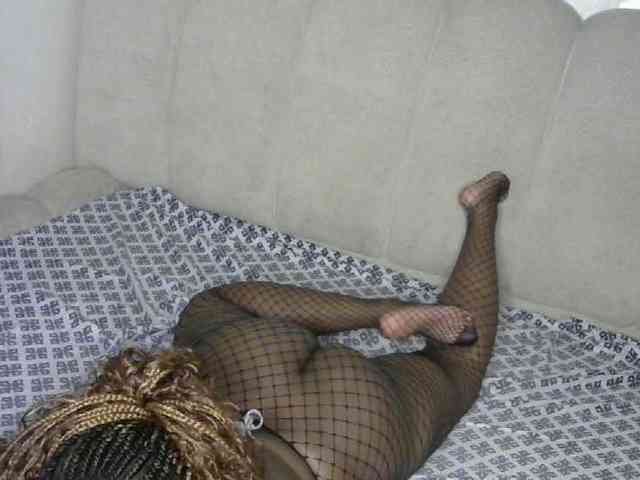 miss-caramel Live Webcam on BongaCams