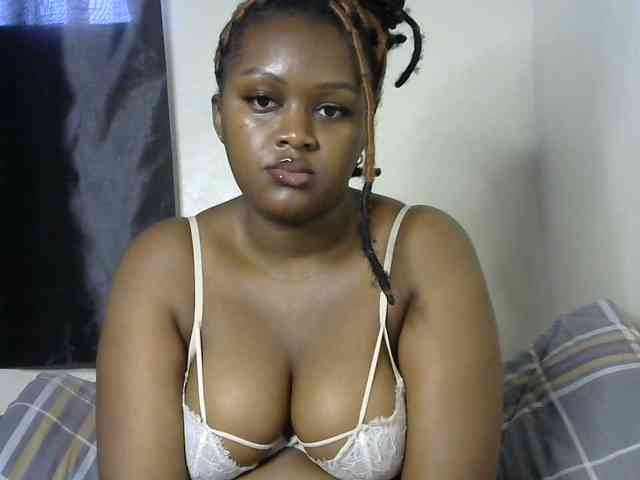 miss-caramel webcam