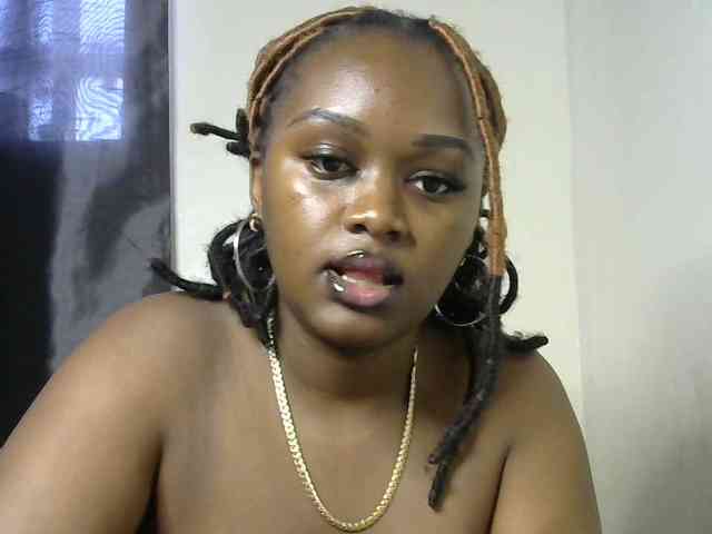 miss-caramel webcam