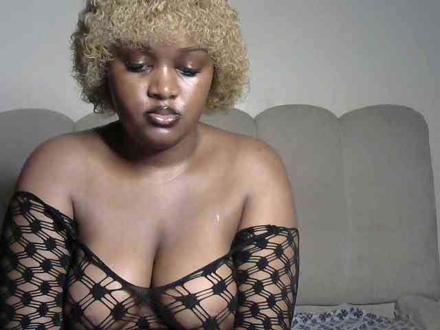 miss-caramel webcam