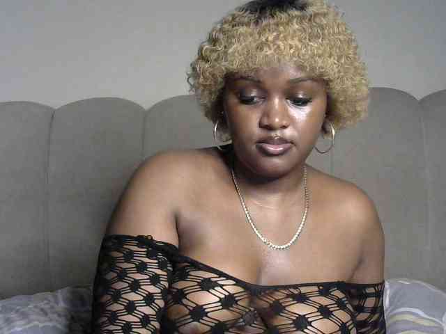 miss-caramel webcam