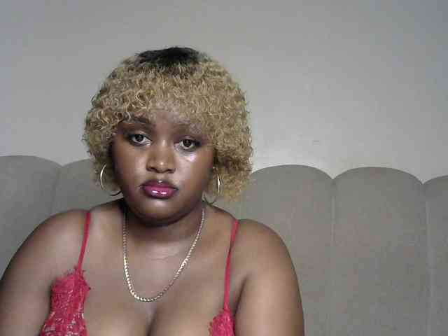 miss-caramel webcam
