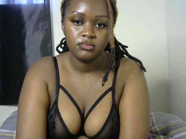 miss-caramel webcam