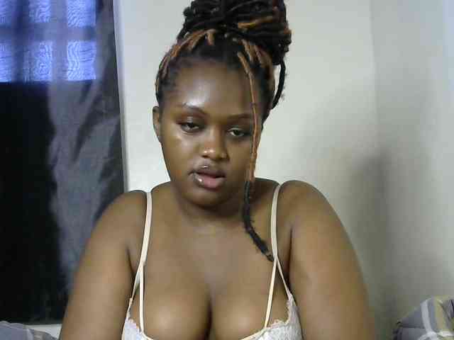 miss-caramel webcam