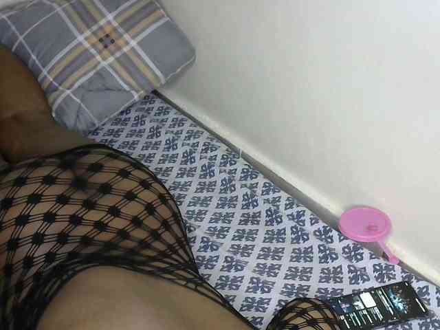 miss-caramel webcam