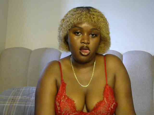 miss-caramel webcam