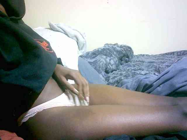 Creamysweet webcam