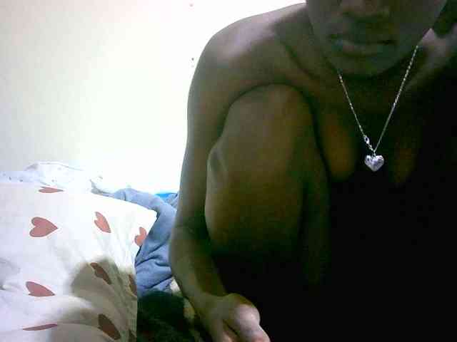 Creamysweet webcam