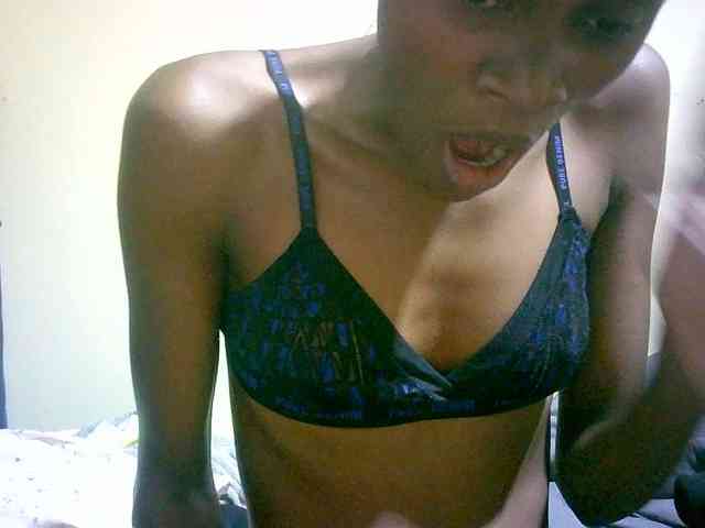 Creamysweet webcam