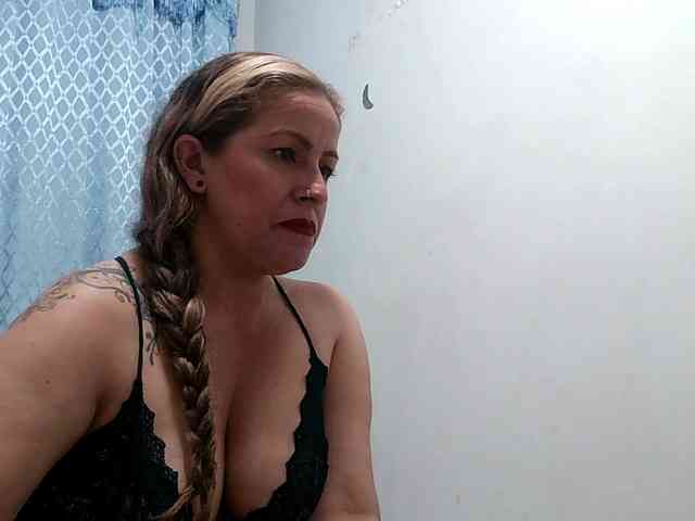 yoursexymature2024 webcam