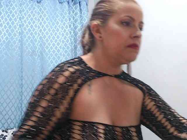 yoursexymature2024 webcam