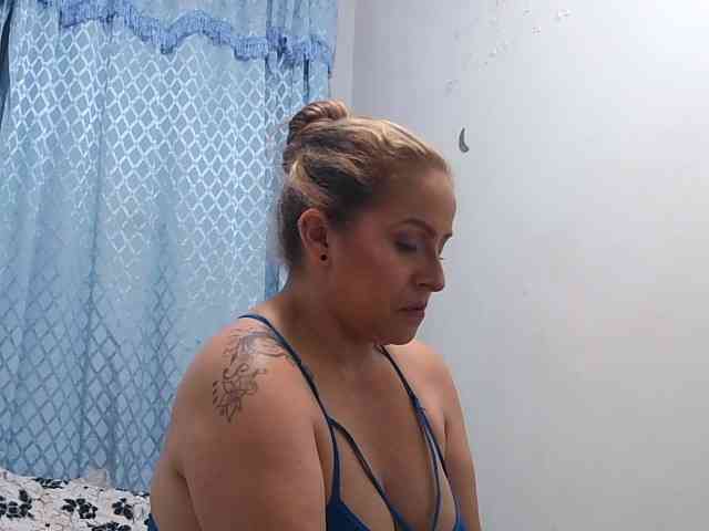 yoursexymature2024 webcam