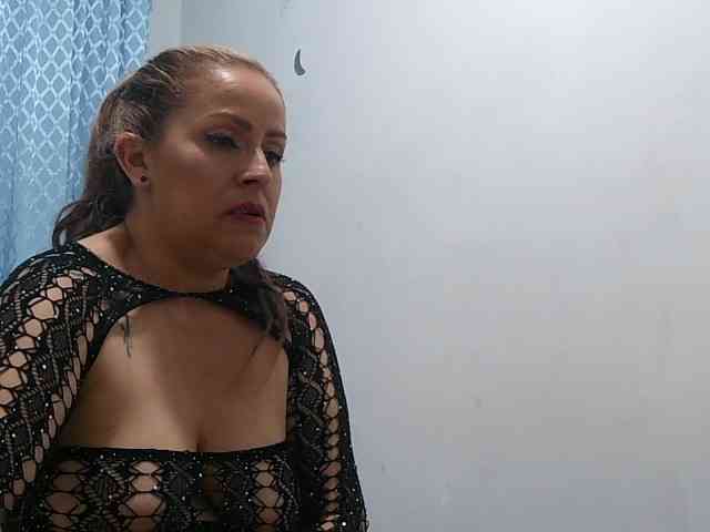 yoursexymature2024 webcam
