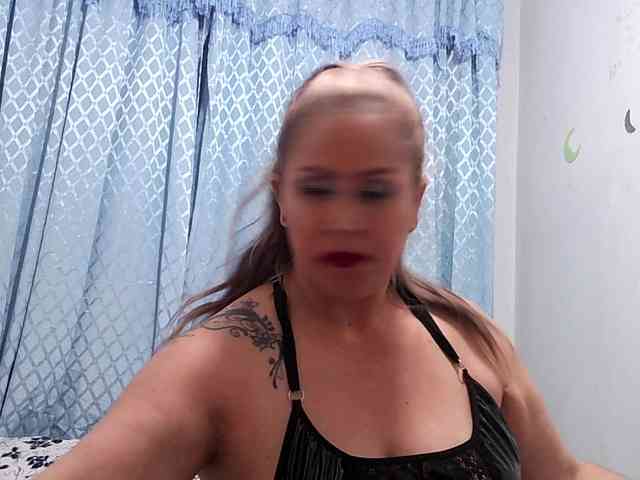 yoursexymature2024 webcam