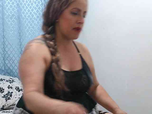 yoursexymature2024 webcam