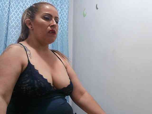 yoursexymature2024 webcam