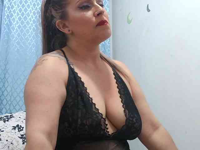 yoursexymature2024 webcam