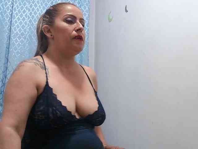yoursexymature2024 webcam
