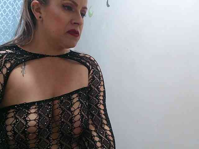 yoursexymature2024 webcam