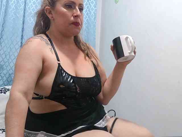 yoursexymature2024 webcam