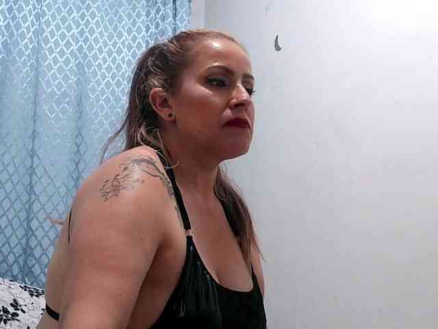 yoursexymature2024 webcam
