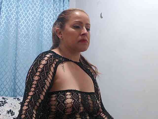 yoursexymature2024 webcam