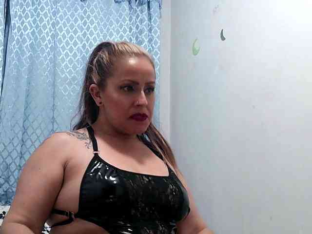 yoursexymature2024 webcam
