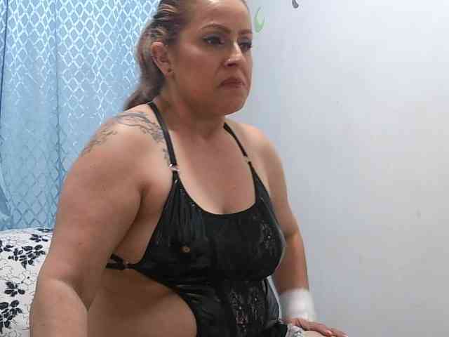 yoursexymature2024 webcam