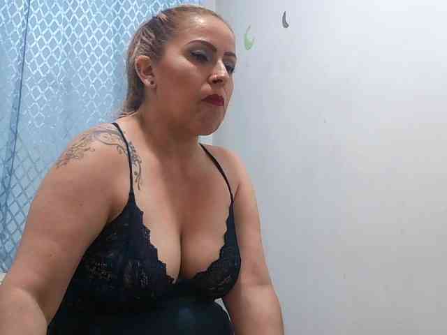 yoursexymature2024 webcam