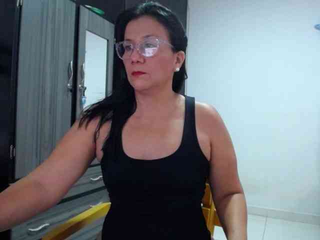alicehottie1 webcam