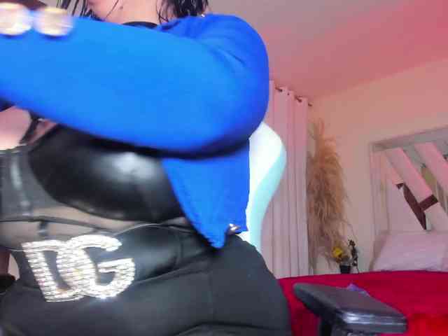 Zully-Jones webcam